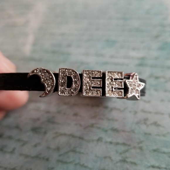 Dee name bracelet moon star silver tone black strap buckle - Picture 8 of 15